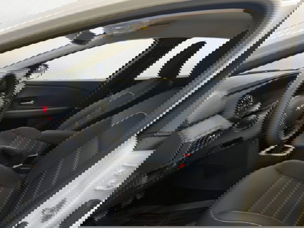 Dacia Sandero Stepway nuova a Napoli (8)