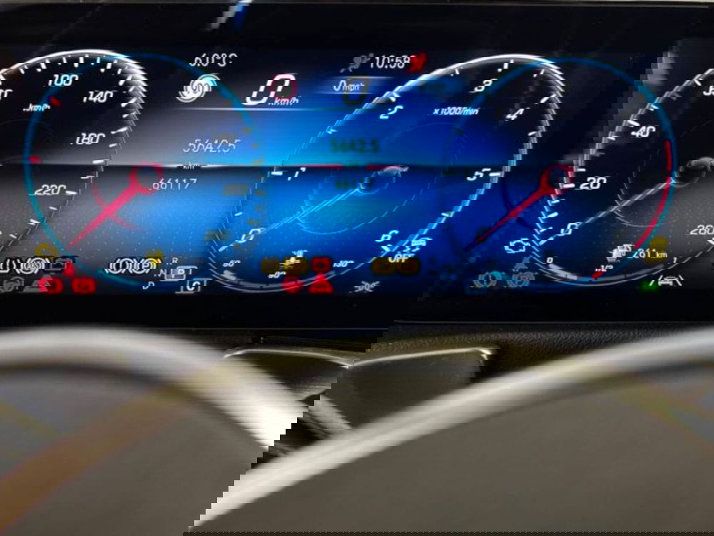 Mercedes-Benz GLB usata a Bologna (13)