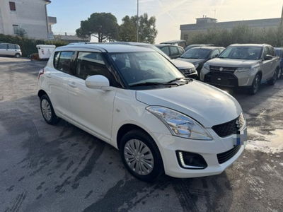 Suzuki Swift 1.2 Dualjet 4WD 5 porte B-Road Bi-Color S&amp;S del 2016 usata a Recanati