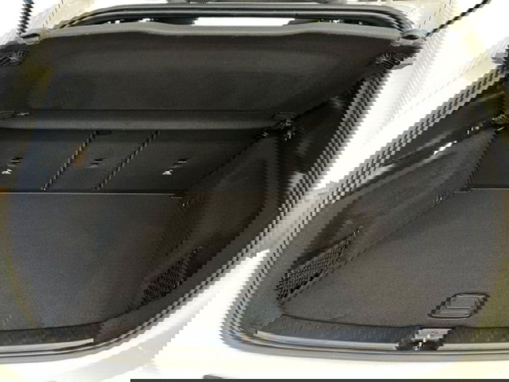 Mercedes-Benz GLA SUV usata a Verona (13)