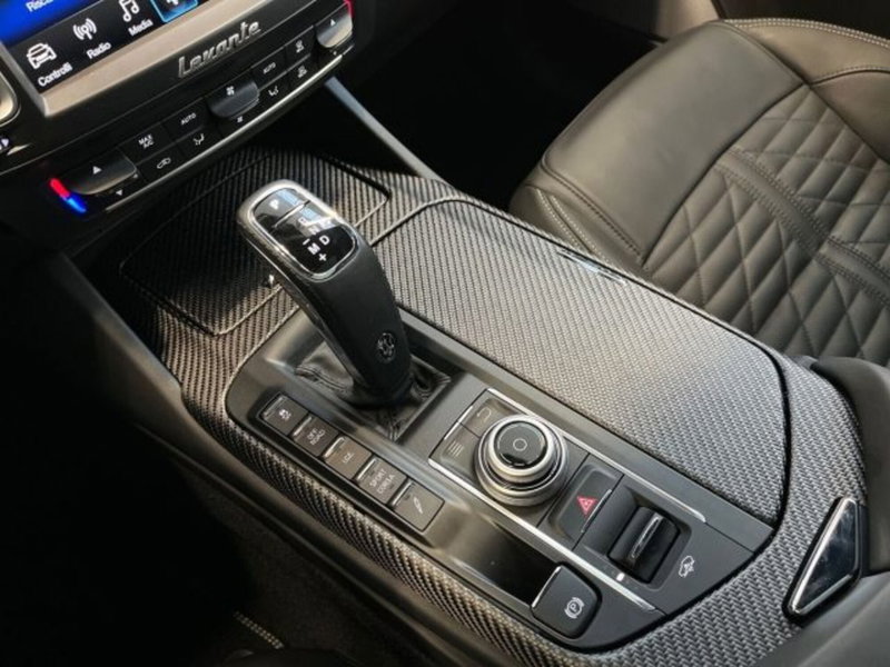 Maserati Levante usata a Verona (14)
