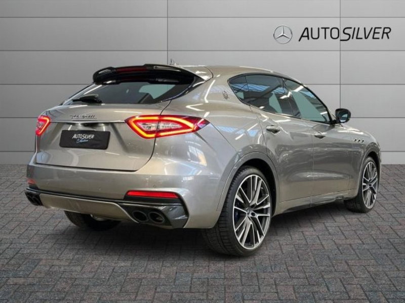Maserati Levante usata a Verona (2)