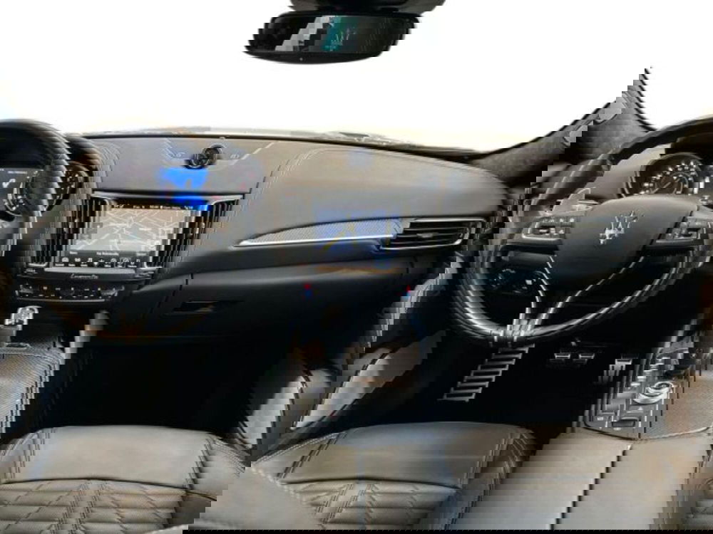 Maserati Levante usata a Verona (9)