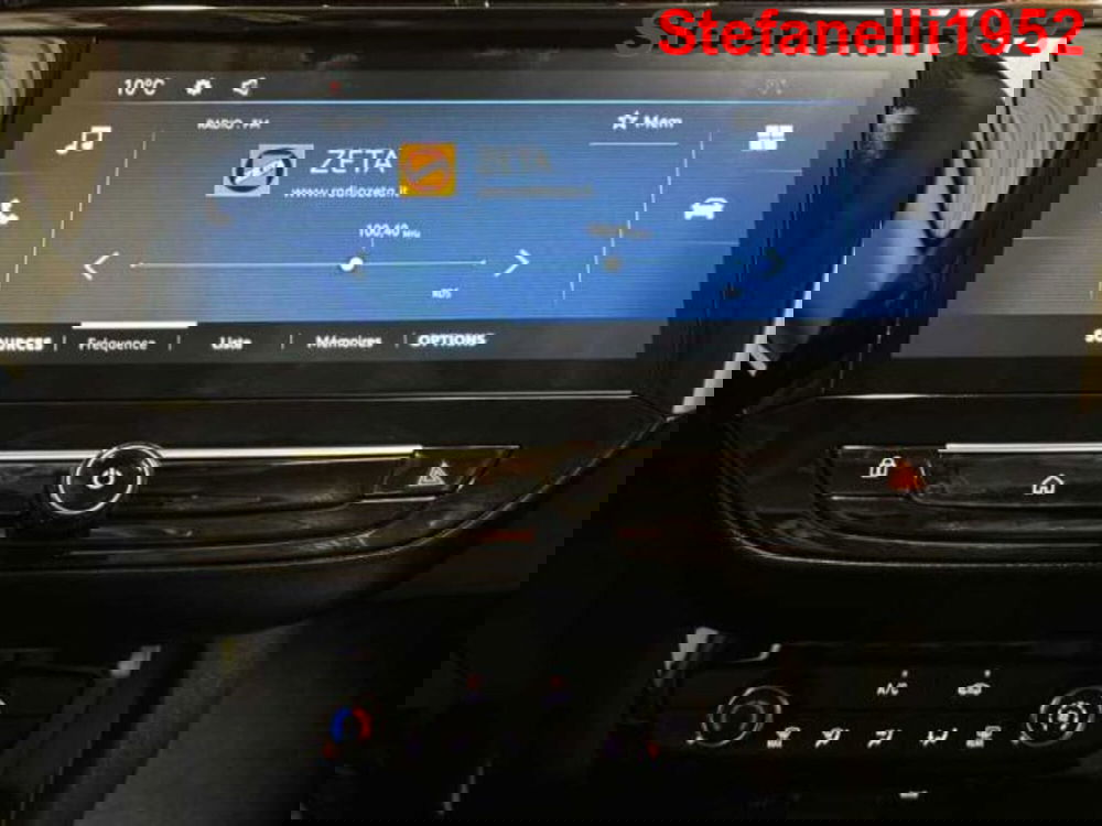 Opel Corsa nuova a Bologna (12)