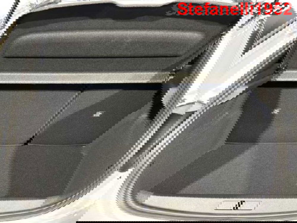 Opel Corsa nuova a Bologna (19)