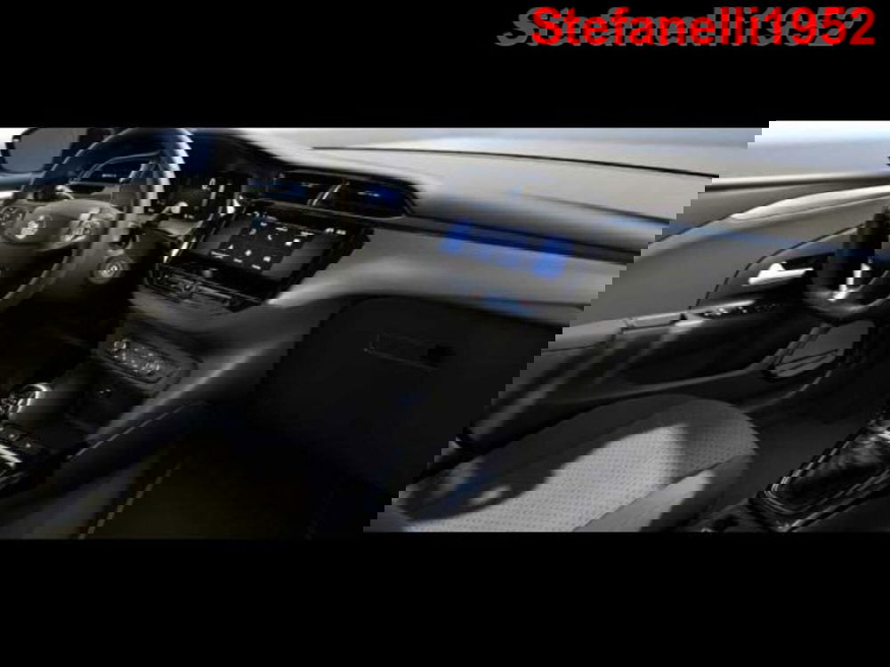 Opel Corsa nuova a Bologna (8)