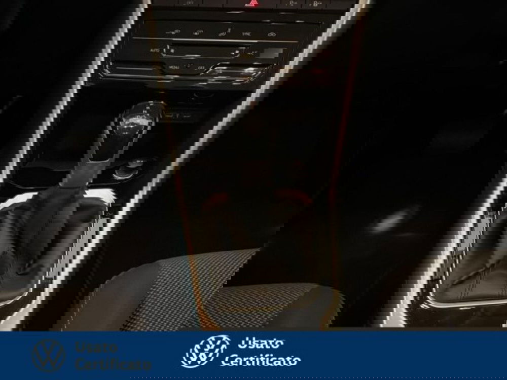 Volkswagen T-Roc usata a Vicenza (10)