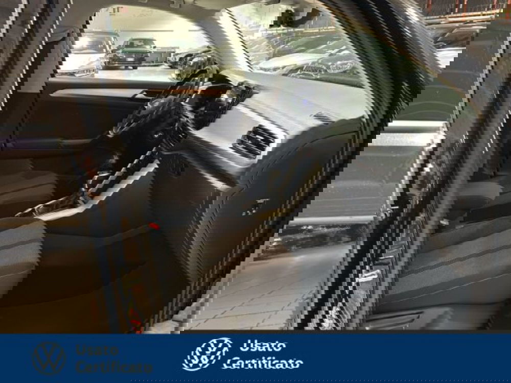 Volkswagen T-Roc usata a Vicenza (6)