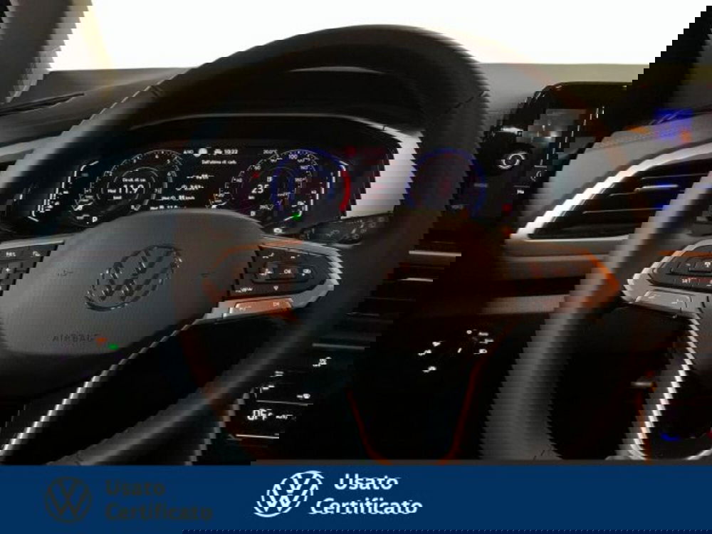 Volkswagen T-Roc nuova a Vicenza (7)