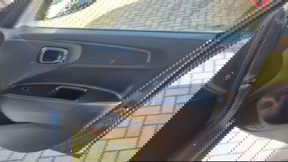 Hyundai i10 usata a Savona (18)