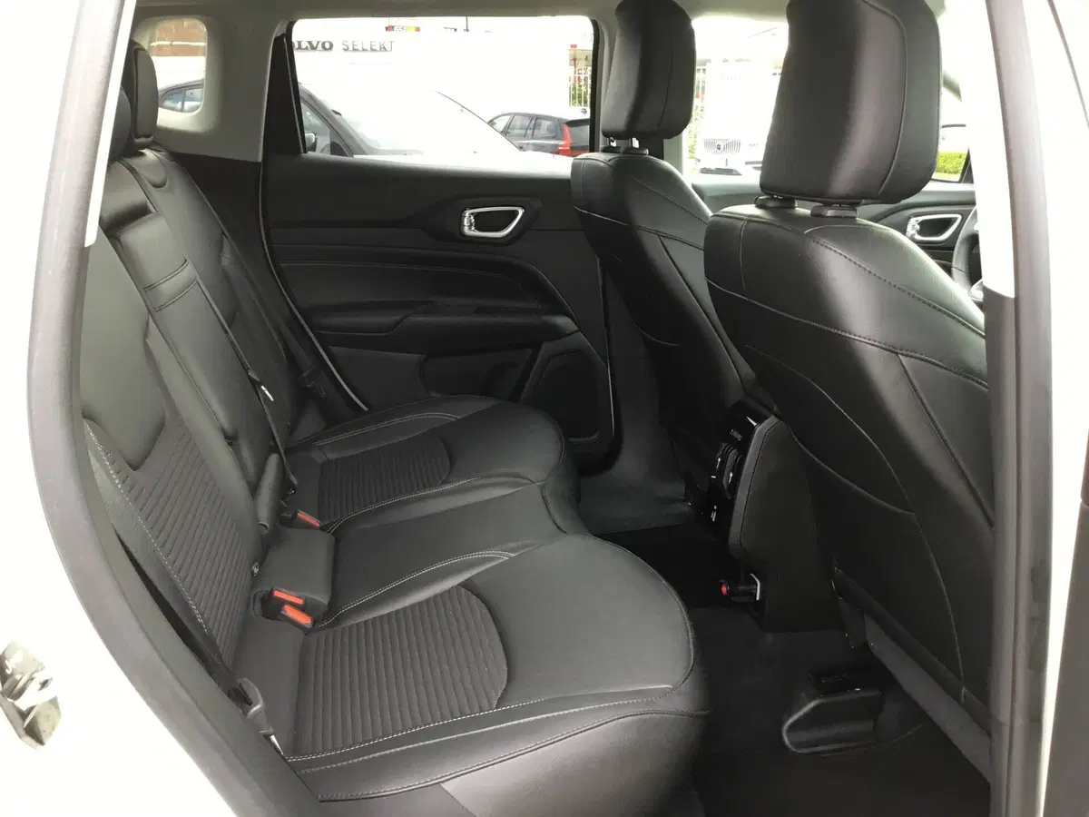 Jeep Compass usata a Napoli (7)