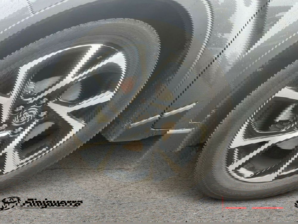 Toyota Toyota C-HR usata a Lecco (7)