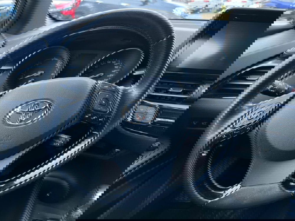 Toyota Toyota C-HR usata a Sondrio (15)