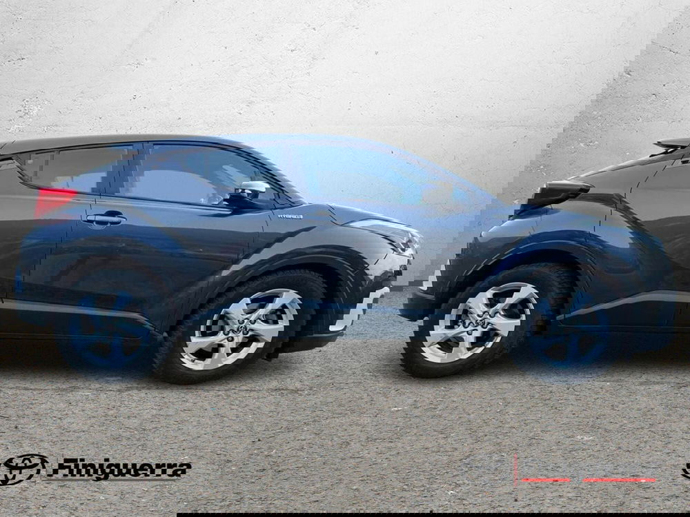 Toyota Toyota C-HR usata a Sondrio (5)