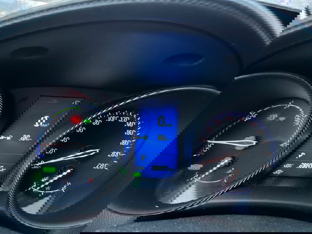 Toyota Toyota C-HR usata a Sondrio (9)