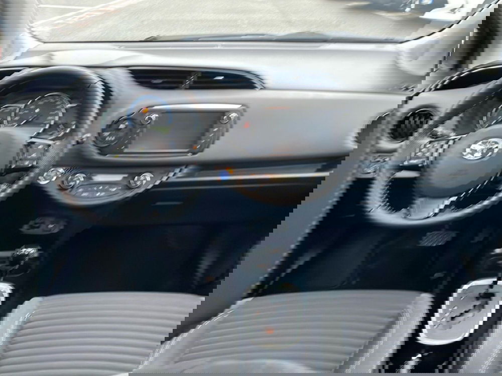 Toyota Yaris usata a Piacenza (11)