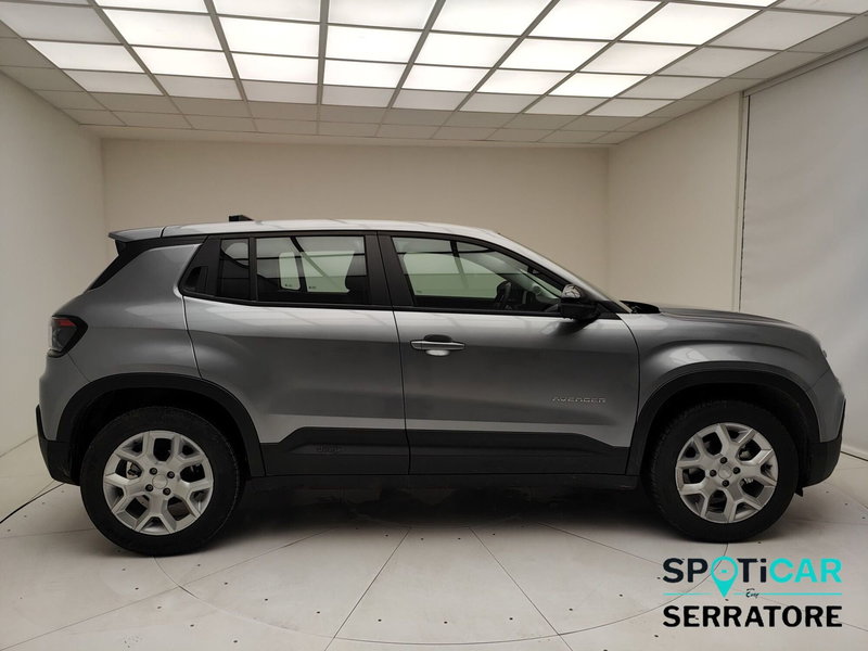 Jeep Avenger usata a Como (20)