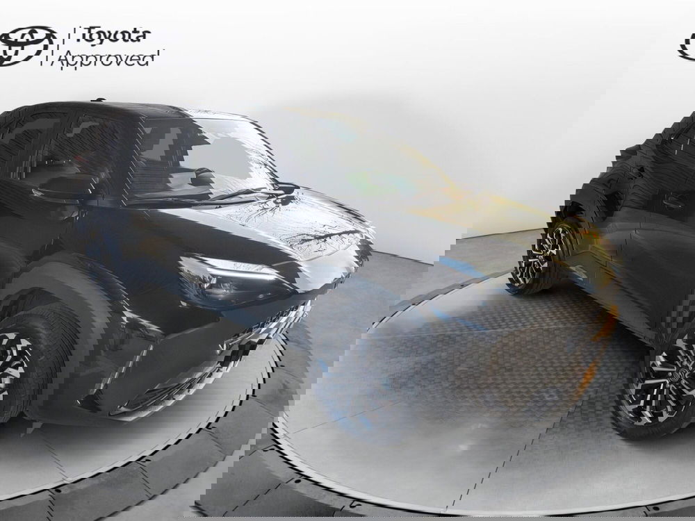 Toyota Yaris Cross usata a Como