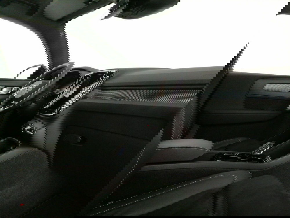 Volvo XC40 usata a Roma (7)