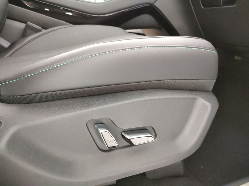 Byd Seal U DM-i  nuova a Caserta (20)