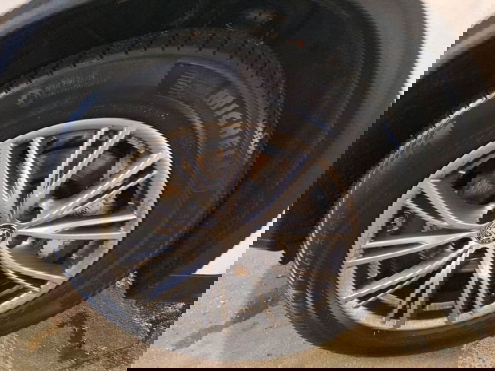 Alfa Romeo Stelvio usata a Salerno (20)