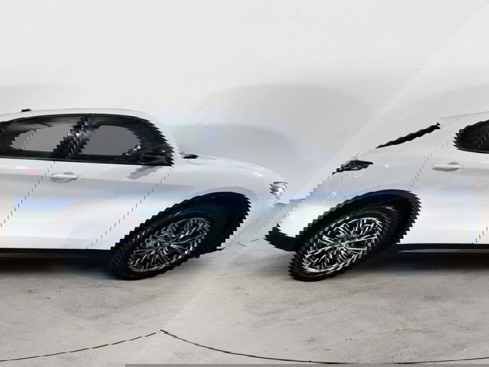 Alfa Romeo Stelvio usata a Salerno (5)