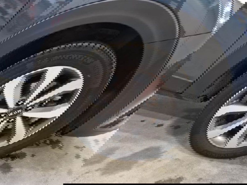 Kia Stonic usata a Salerno (17)