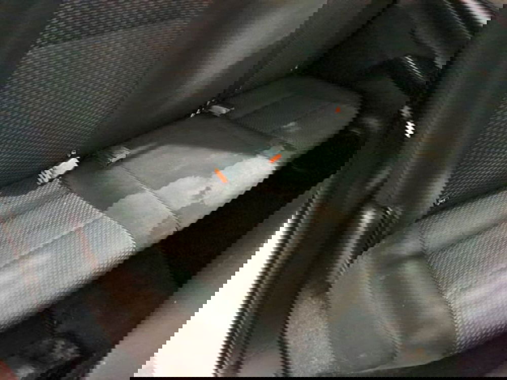 Toyota Hilux usata a Salerno (16)