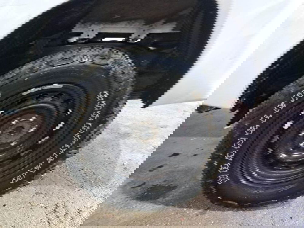 Toyota Hilux usata a Salerno (19)