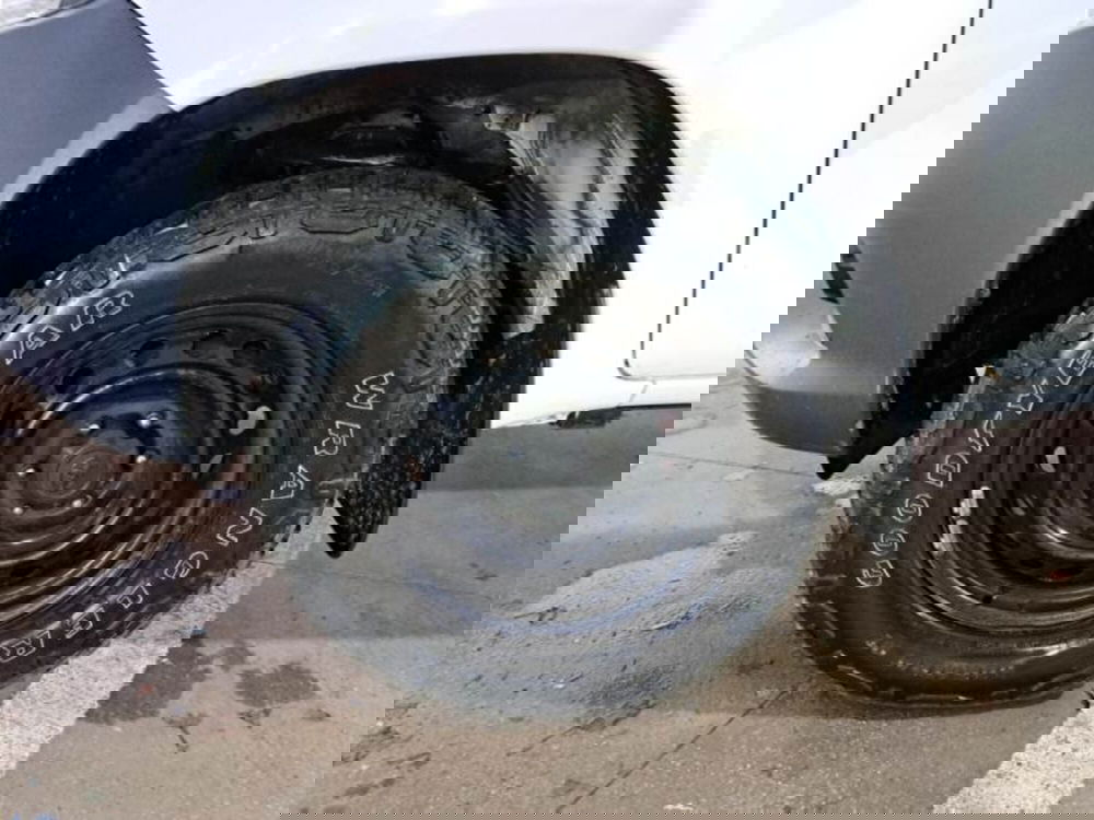 Toyota Hilux usata a Salerno (20)