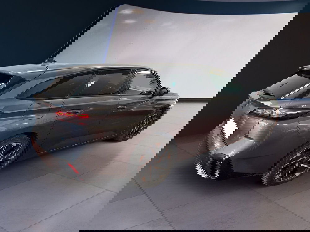 Peugeot 308 SW usata a Torino (4)