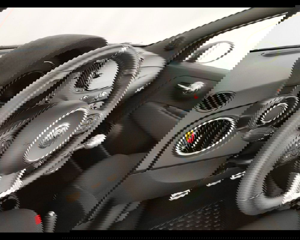 Abarth 595 Cabrio usata a Caserta (18)