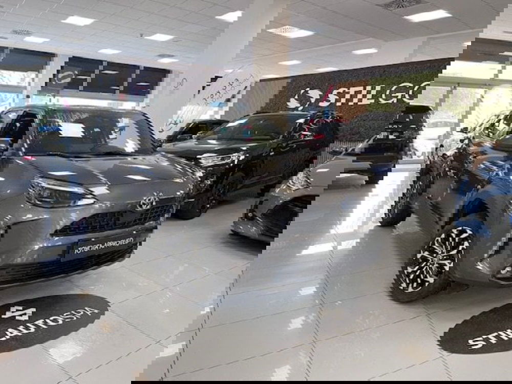 Toyota Yaris Cross usata a Prato (3)