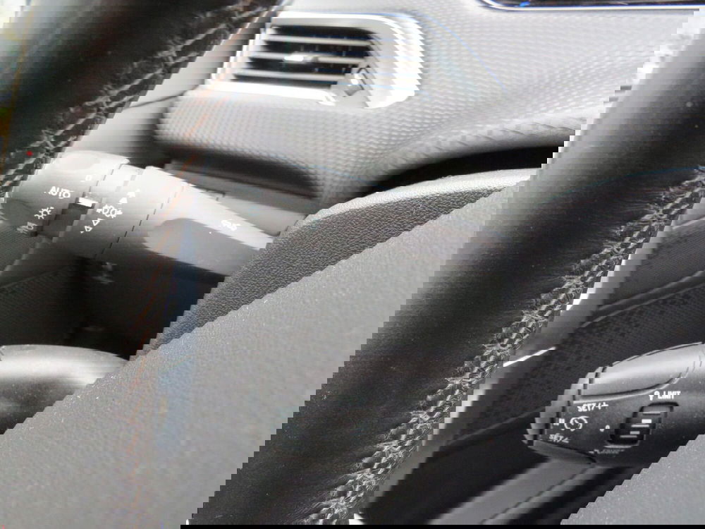 Peugeot 2008 usata a Monza e Brianza (13)