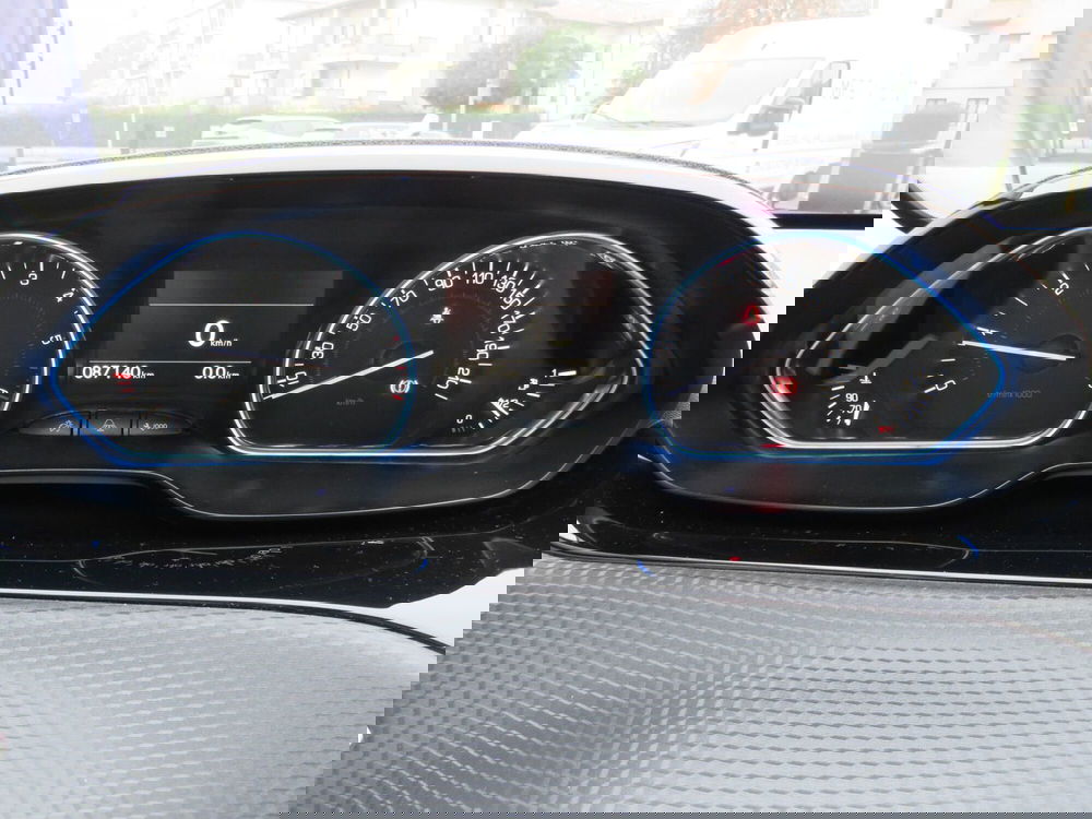 Peugeot 2008 usata a Monza e Brianza (14)