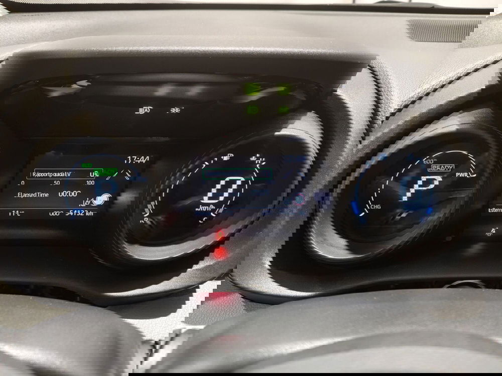 Toyota Yaris Cross usata a Roma (16)