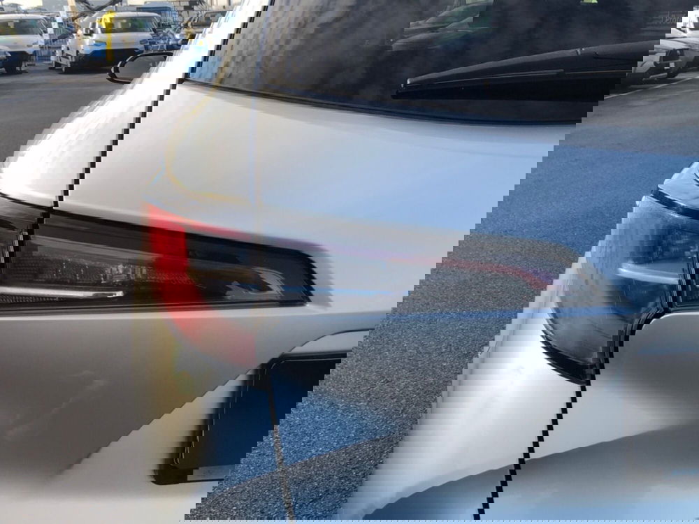 Toyota Corolla Touring Sports nuova a Mantova (10)