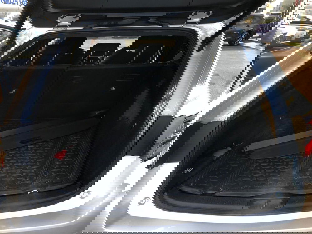 Toyota Corolla Touring Sports nuova a Mantova (14)