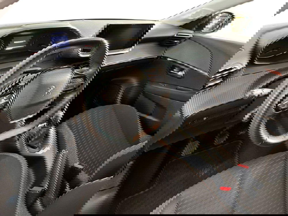 Peugeot 208 usata a Lecce (10)