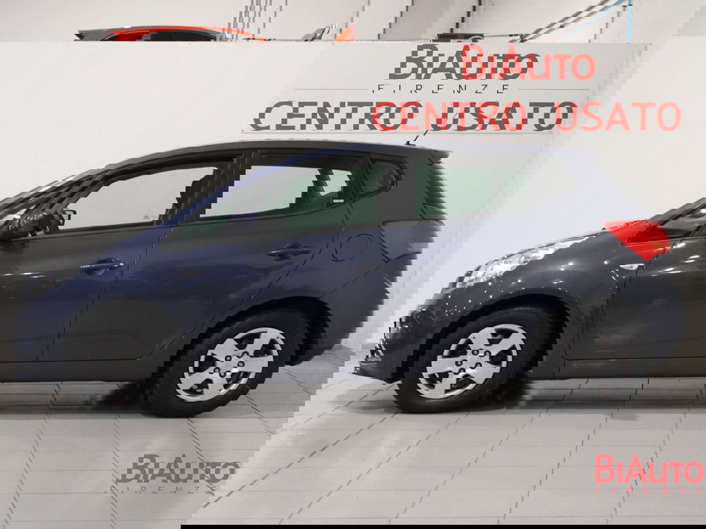 Kia Venga usata a Firenze (17)