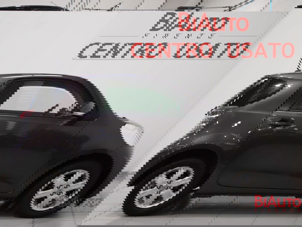 Toyota iQ usata a Firenze (14)