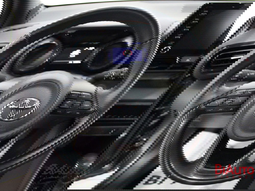 Toyota Yaris usata a Firenze (11)