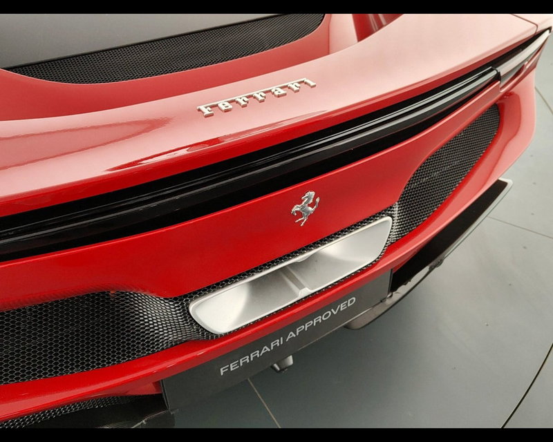 Ferrari 296 Spider usata a Verona (16)