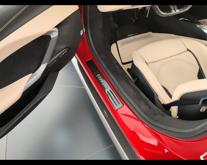 Ferrari 296 Spider usata a Verona (18)