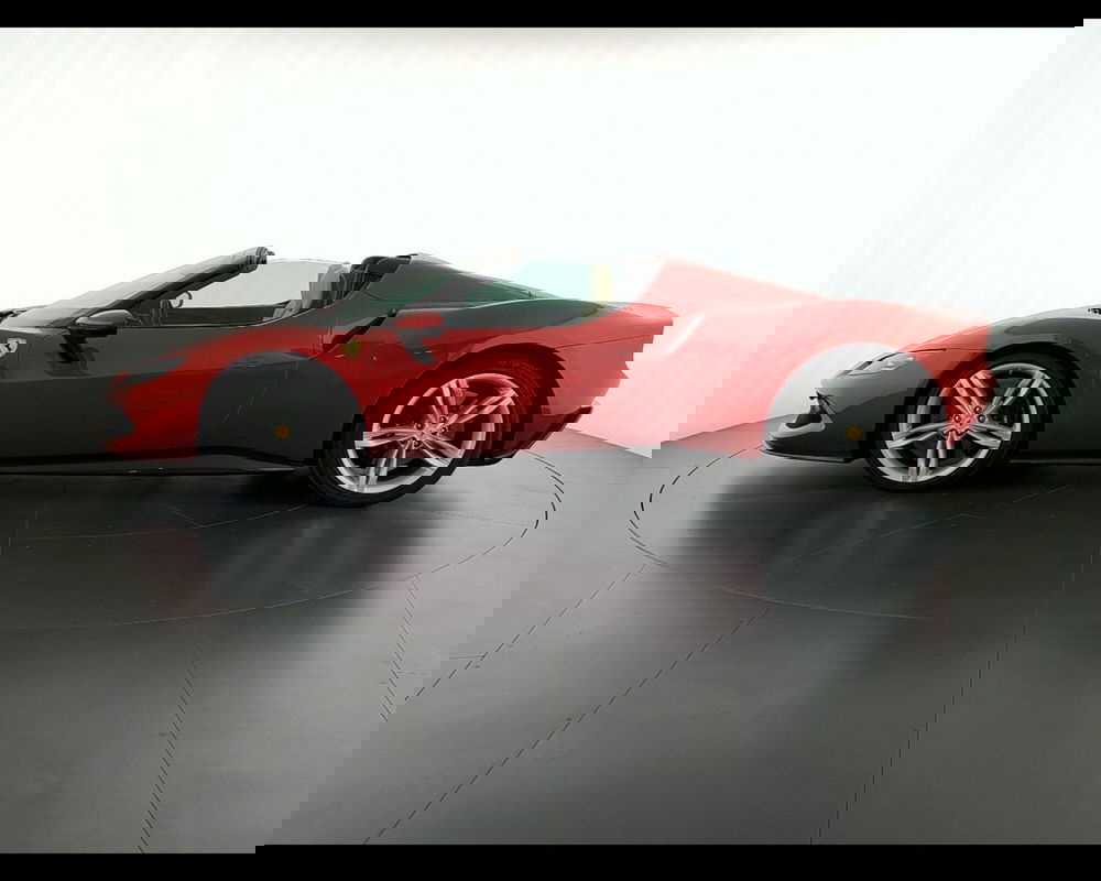 Ferrari 296 Spider usata a Verona (3)