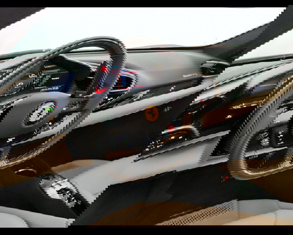 Ferrari 296 Spider usata a Verona (5)