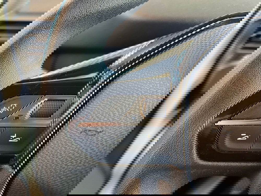 Peugeot Partner Furgone usata a Bari (18)