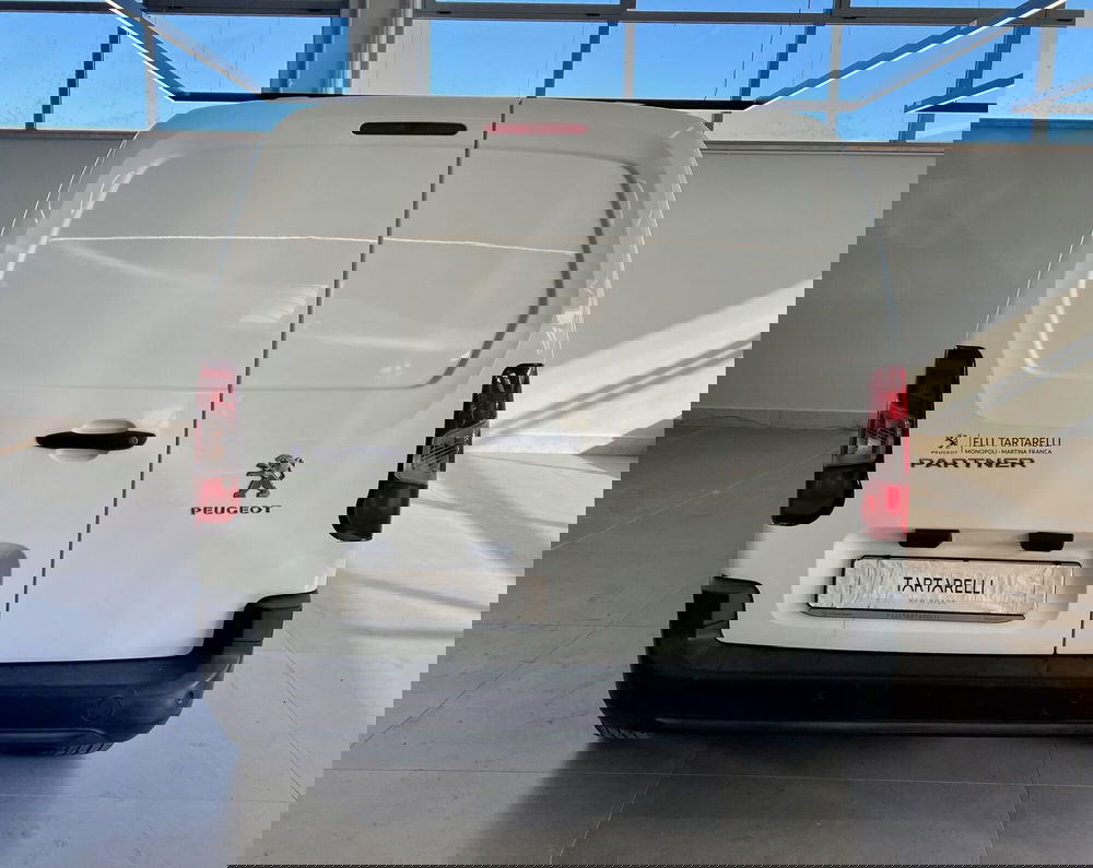Peugeot Partner Furgone usata a Bari (7)
