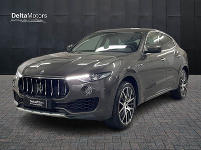 Maserati Levante Levante V6 Diesel AWD del 2016 usata a Montecosaro
