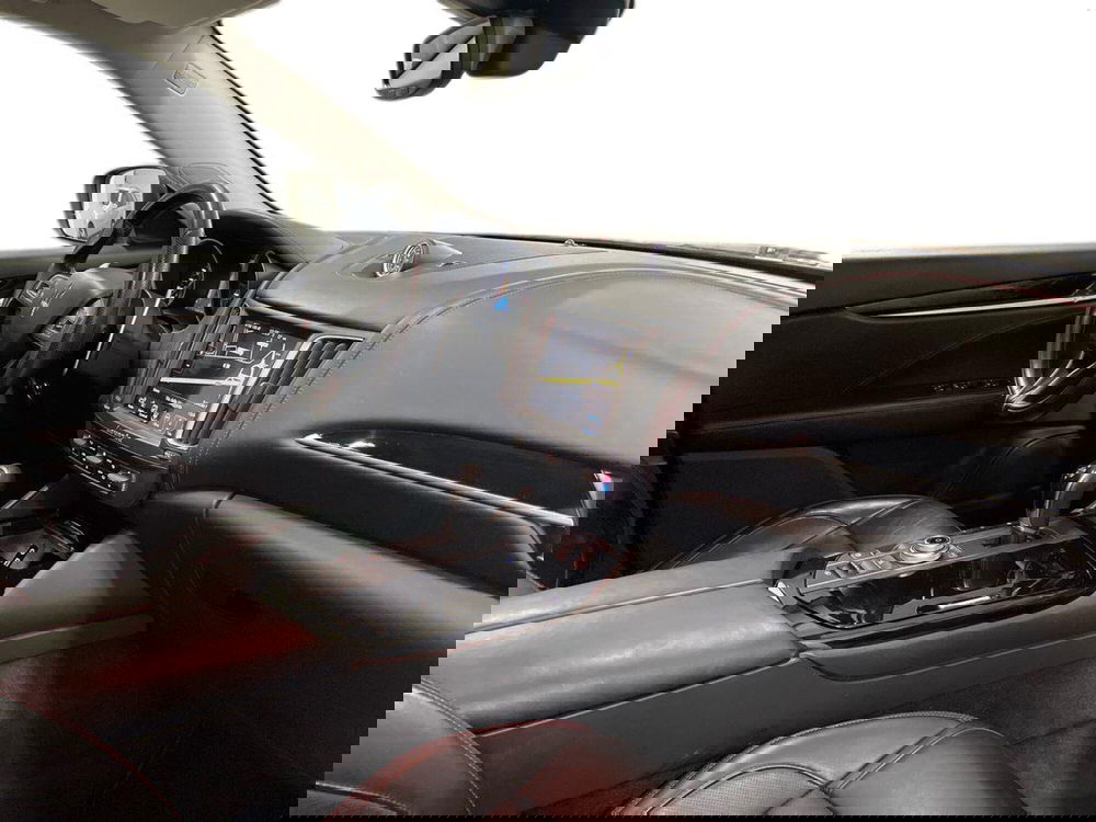 Maserati Levante usata a Macerata (12)